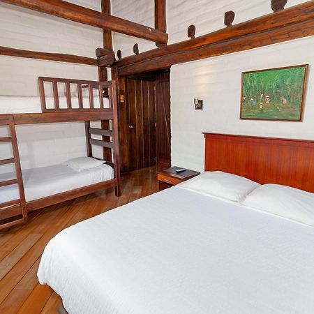 Hostal ILÉ Baños Esterno foto