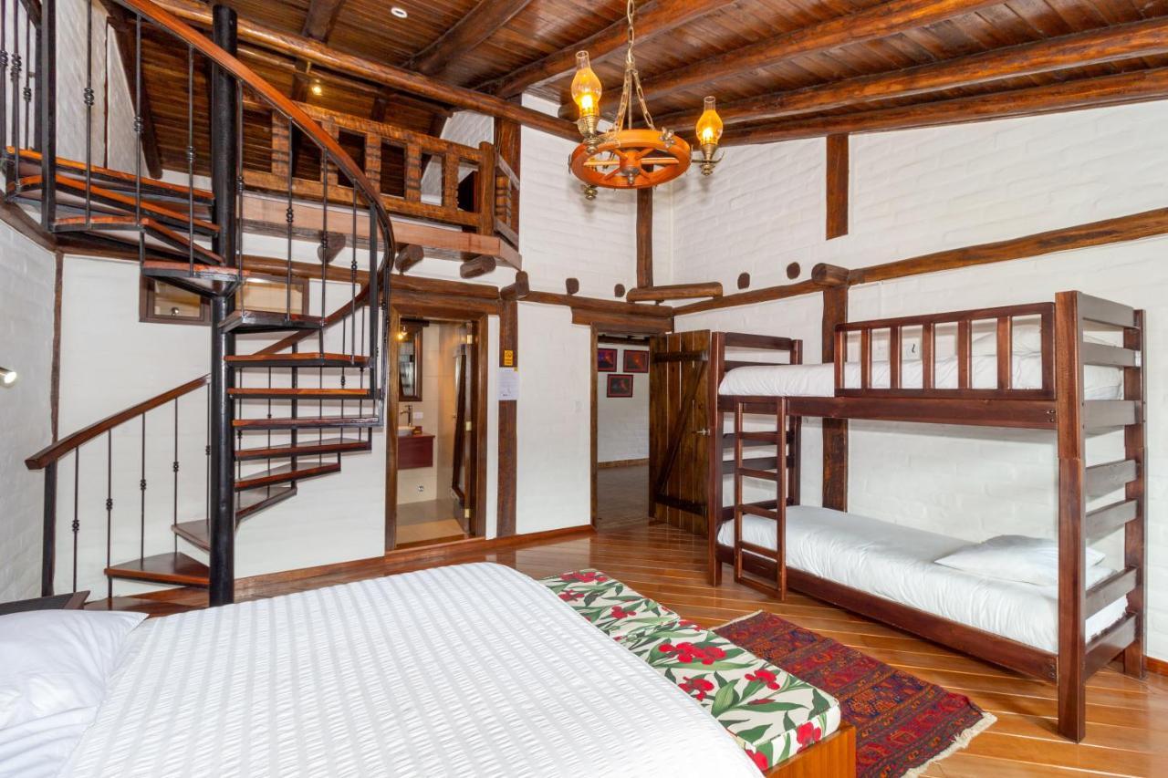 Hostal ILÉ Baños Esterno foto