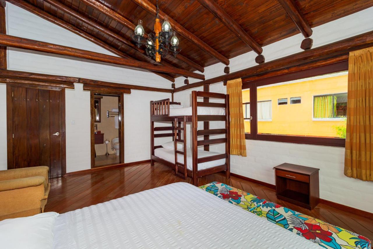 Hostal ILÉ Baños Esterno foto