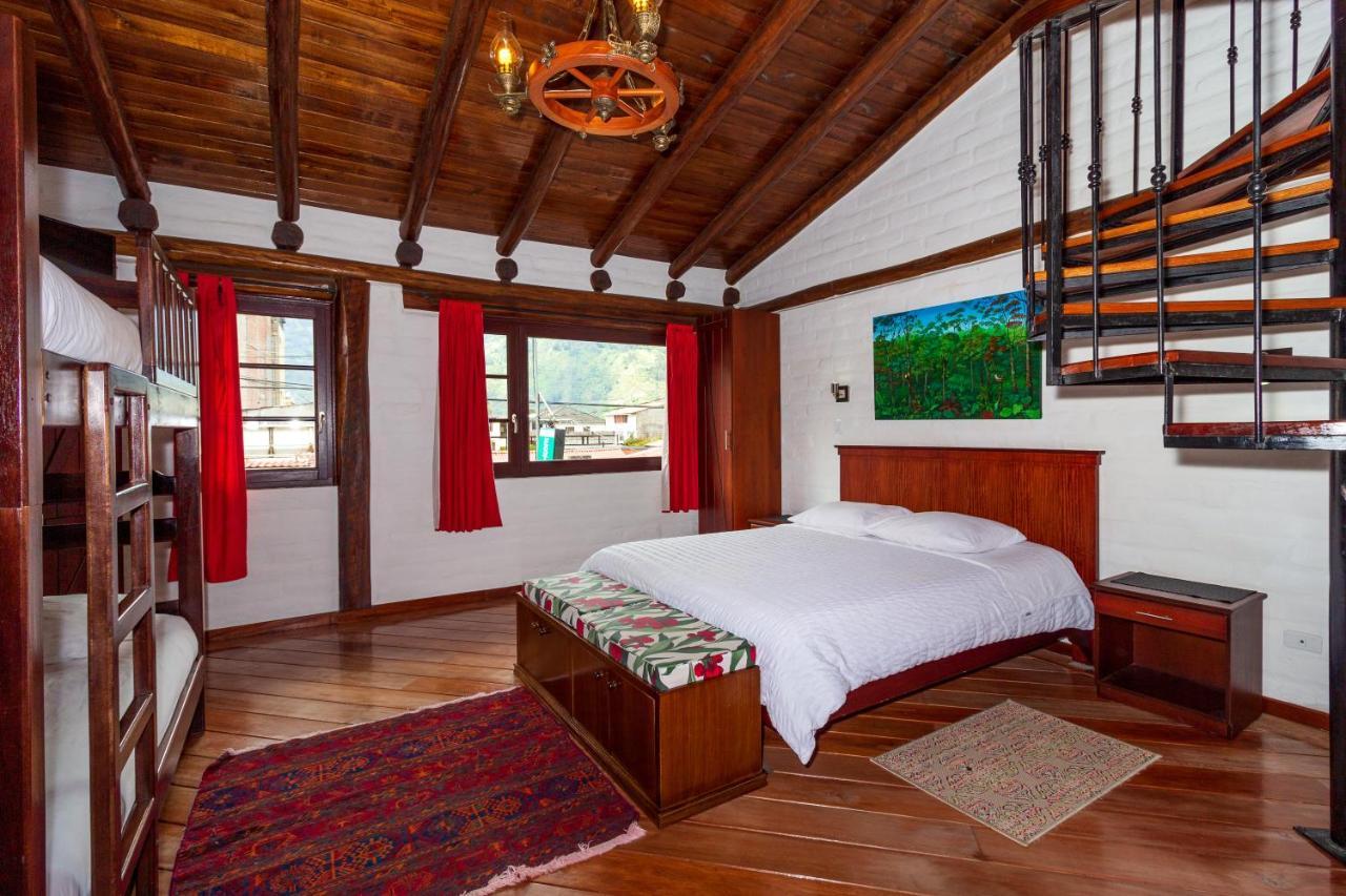 Hostal ILÉ Baños Esterno foto