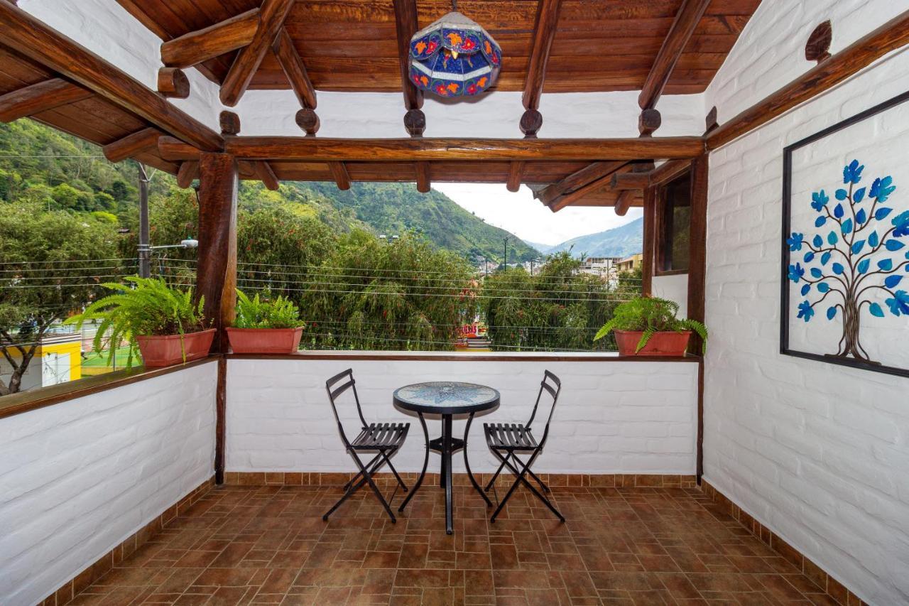 Hostal ILÉ Baños Esterno foto