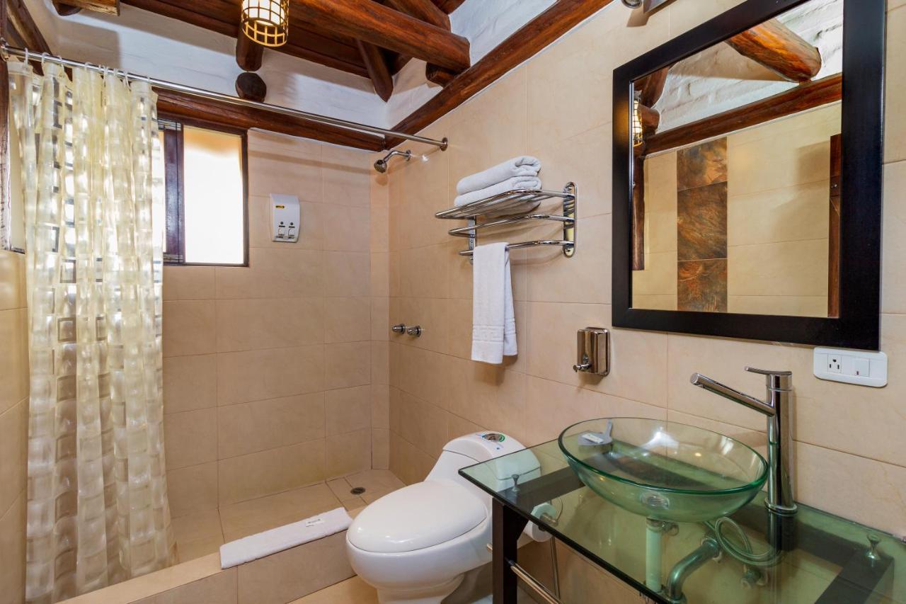 Hostal ILÉ Baños Esterno foto