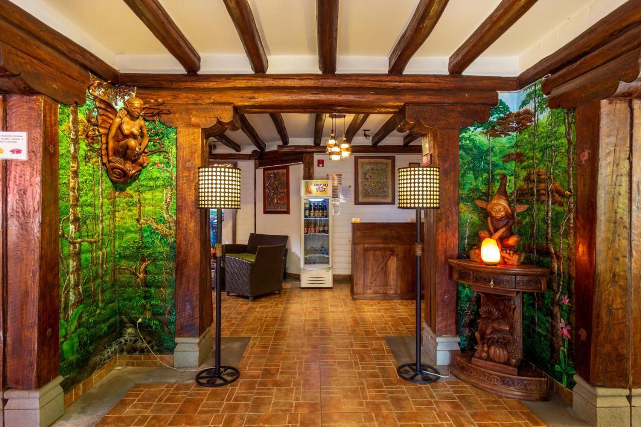 Hostal ILÉ Baños Esterno foto