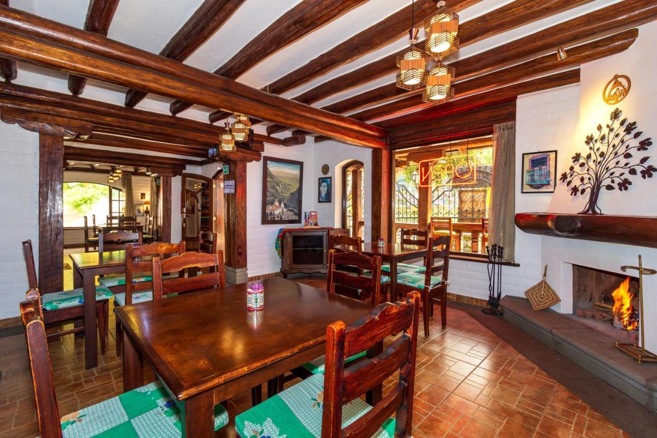 Hostal ILÉ Baños Esterno foto